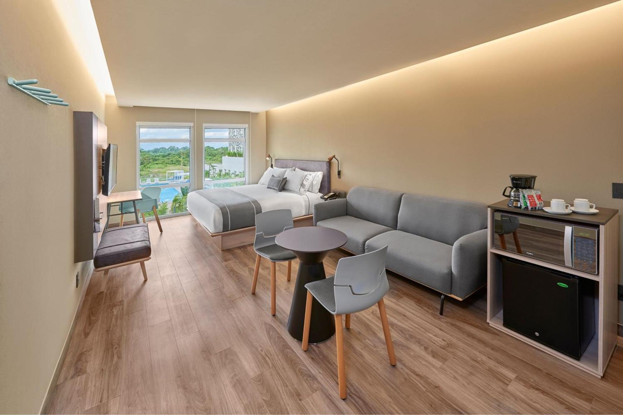 City Express Plus By Marriott Cancun Aeropuerto Riviera Dış mekan fotoğraf