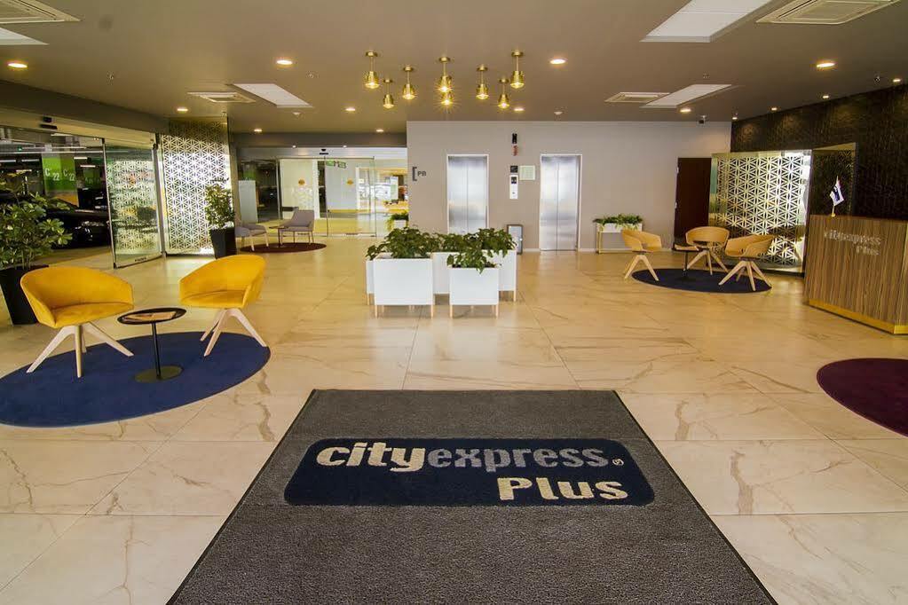 City Express Plus By Marriott Cancun Aeropuerto Riviera Dış mekan fotoğraf